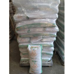 B�ta Kvarn fra Sverige 6 mm Premium tr�pille 832 kg 52 x 16 kg. Kilopris 2,70 kr pr kilo.