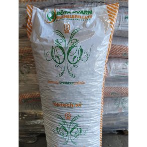 Bta Kvarn fra sverige 8 mm Premium 832 kg/pl 52 x 16 kg. Kilopris 2,70 kr/kg. Askeindhold 0,3-0,4%